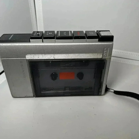 SANYO Other - Sanyo Cassette Tape Voice Recorder M1002 (Working)